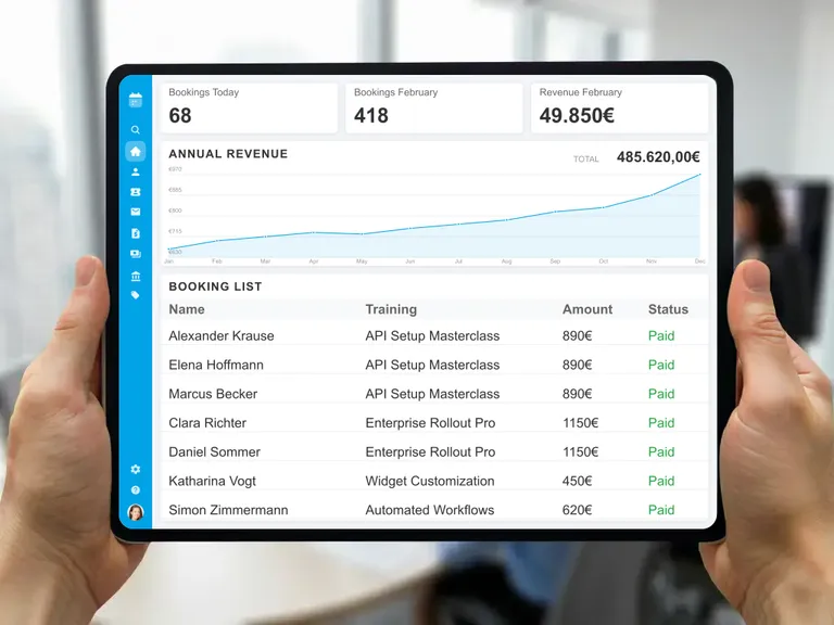 Combined online appointment booking and course management with integrated e-invoice compatible financial accounting